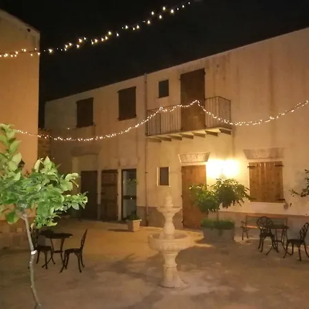 Baglio Delle Rondini Vendégház 3*