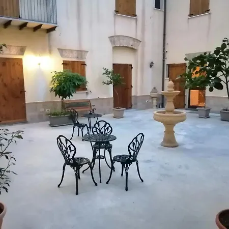 Baglio Delle Rondini Vendégház 3*